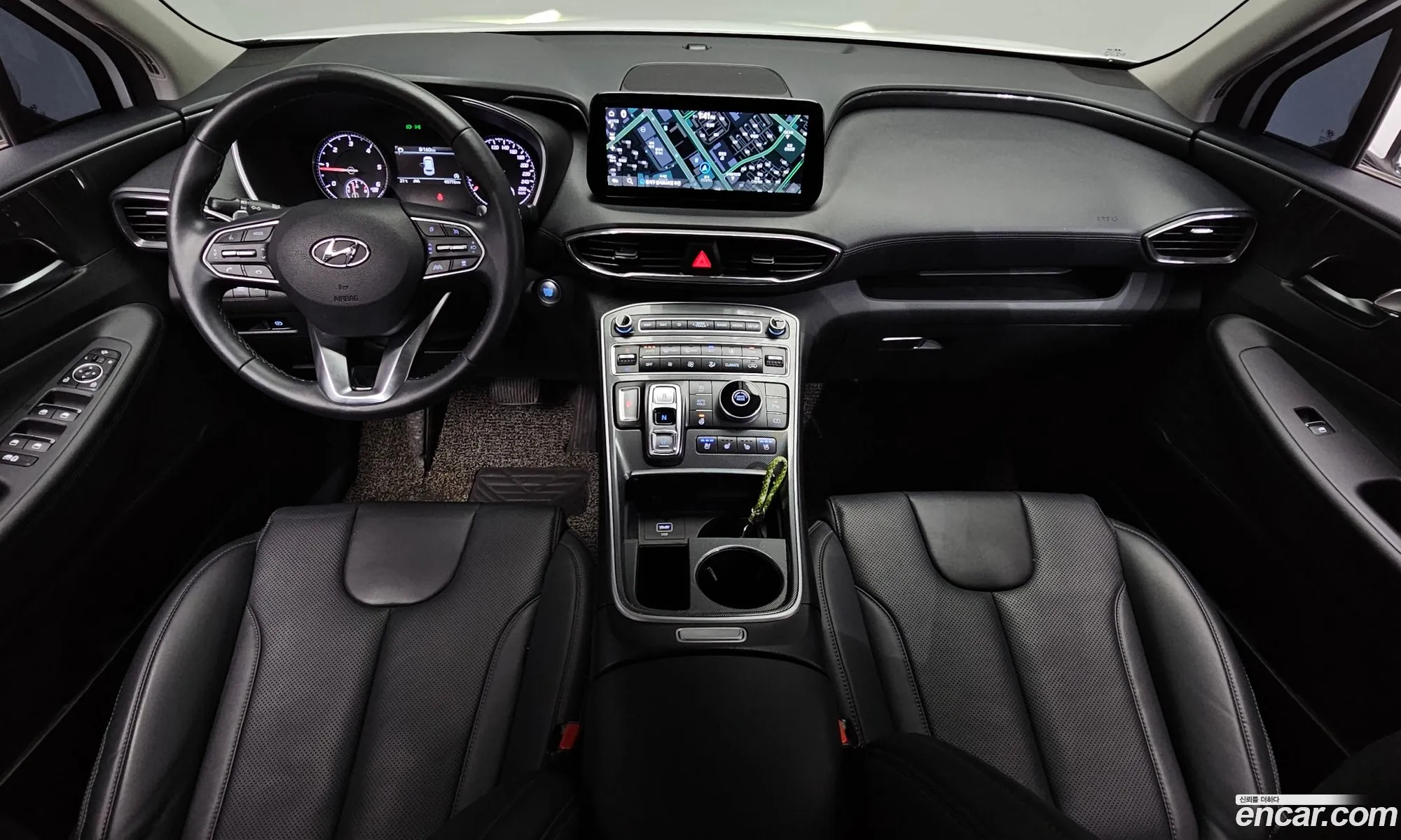 Hyundai Santa Fe 2022 — 23