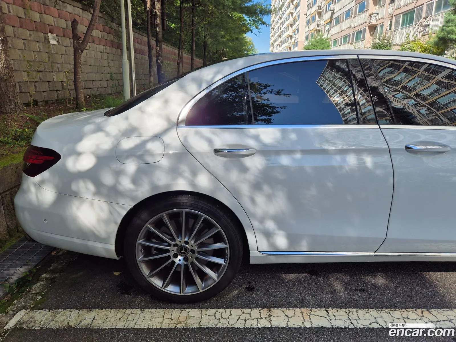 Mercedes-Benz E-Class W213 2023 — 15