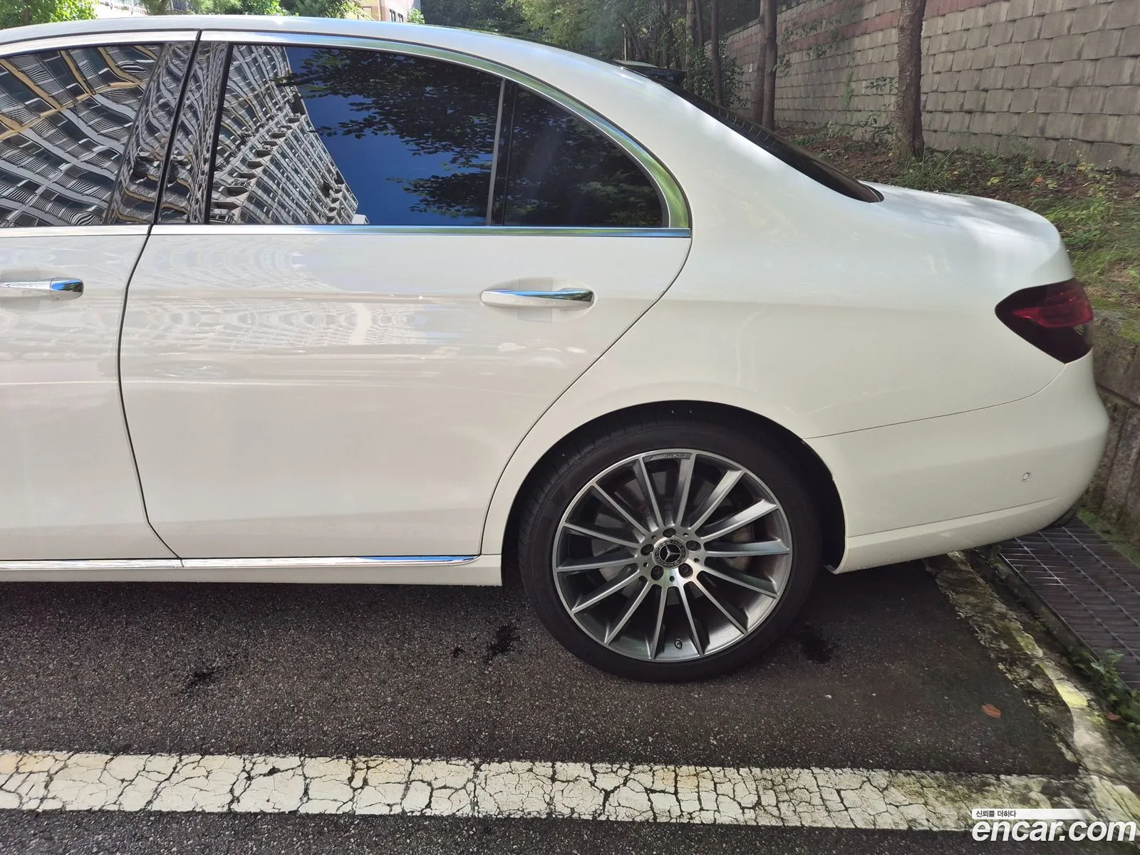 Mercedes-Benz E-Class W213 2023 — 7