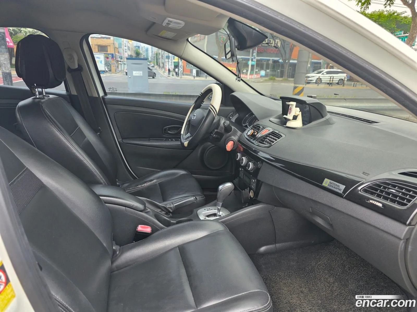 Renault Korea (Samsung) SM3 Neo 2015 — 12