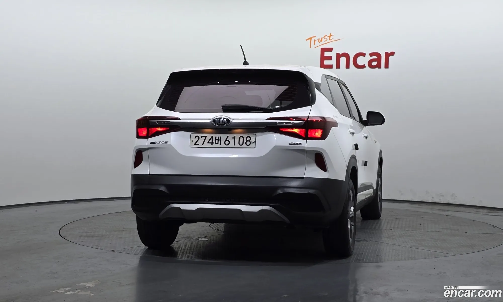 Kia Seltos 2021 — 24