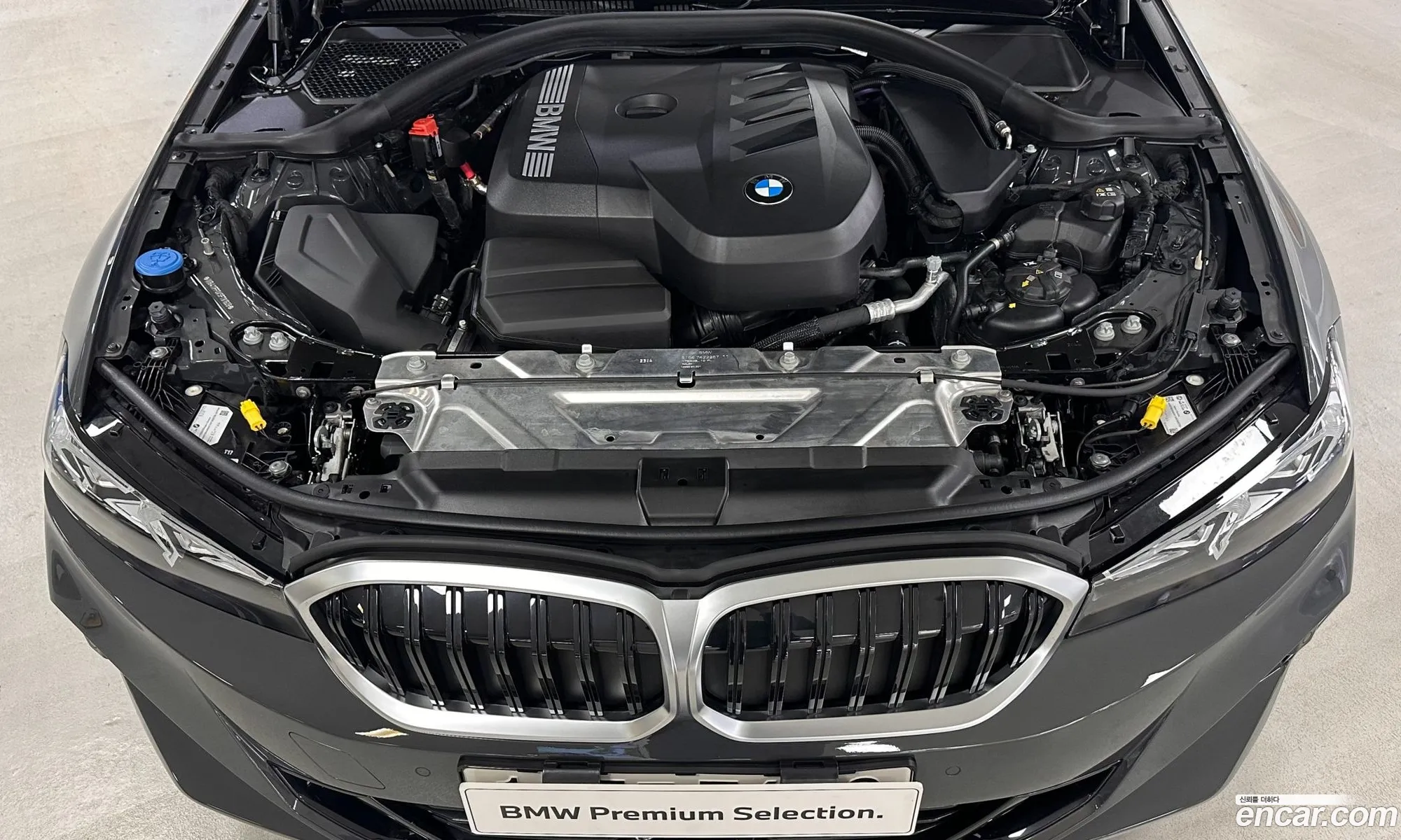 BMW 3 Series 2025 — 10
