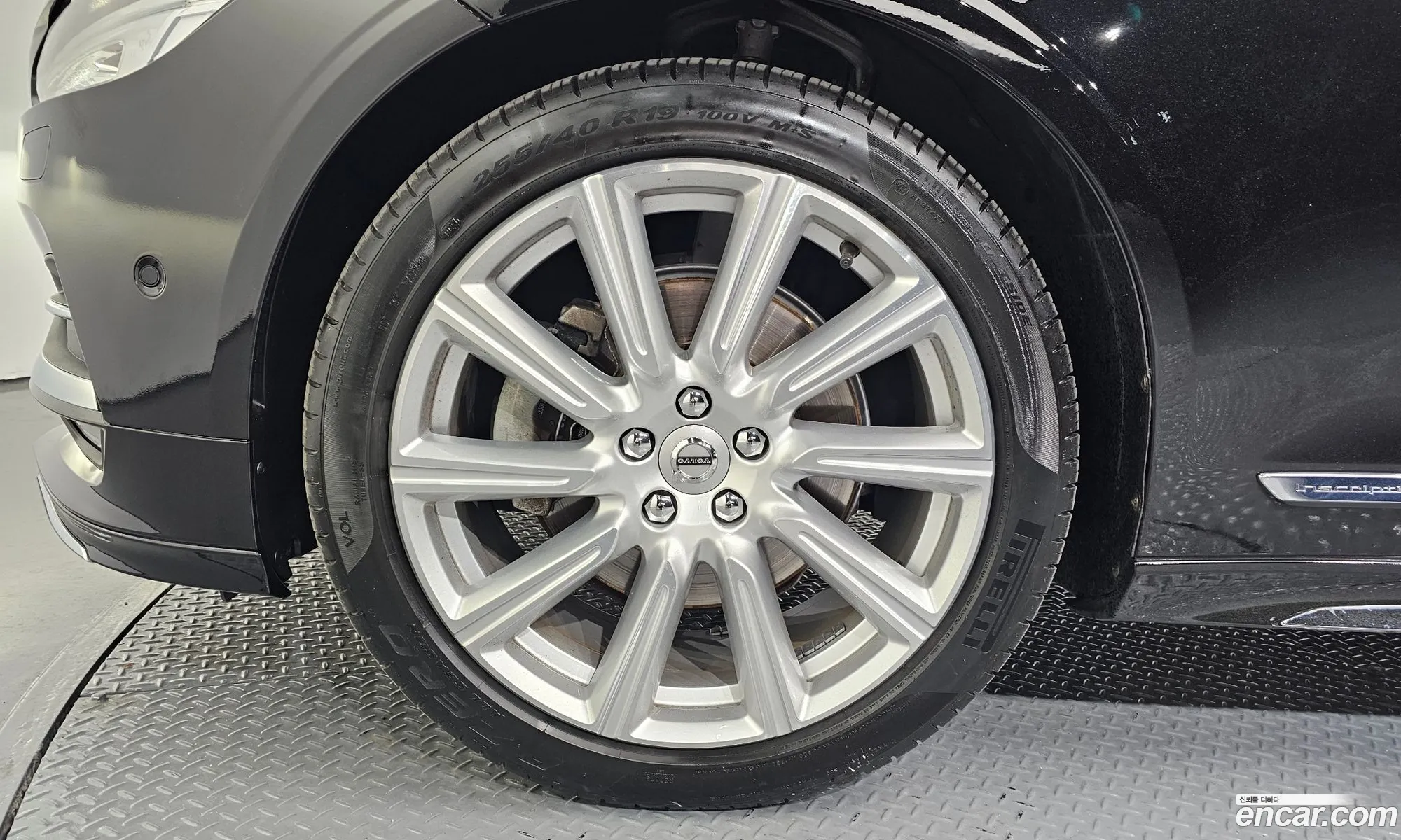 Volvo S90 2018 LVYPS102DKP059925 — 7