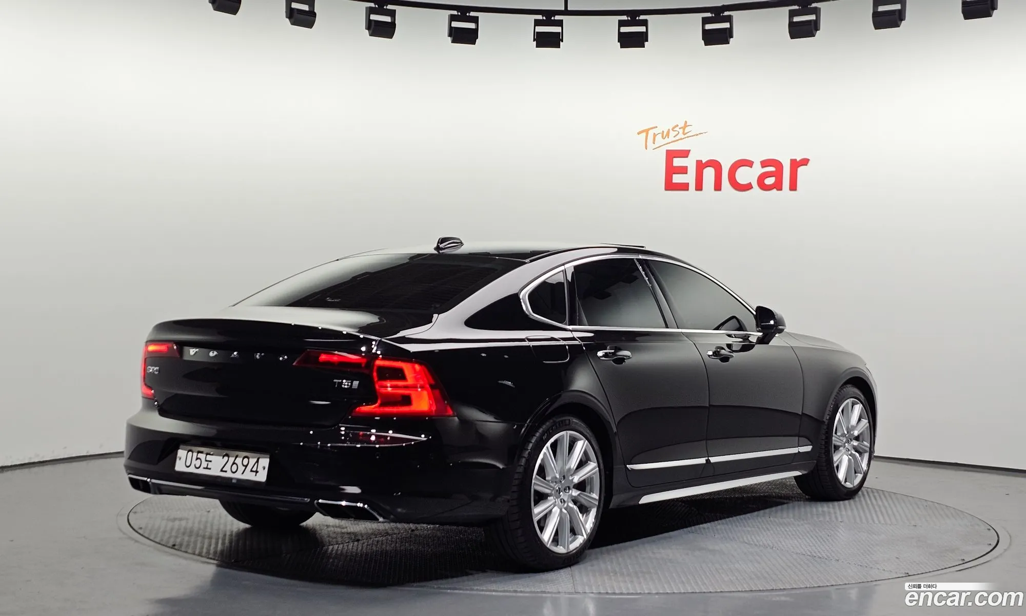 Volvo S90 2018 LVYPS102DKP059925 — 13