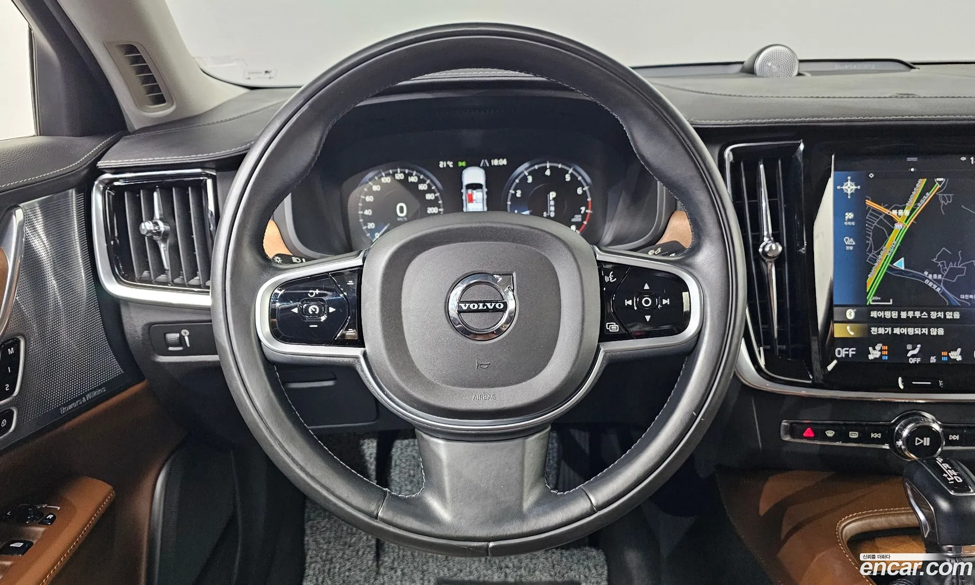 Volvo S90 2018 LVYPS102DKP059925 — 12