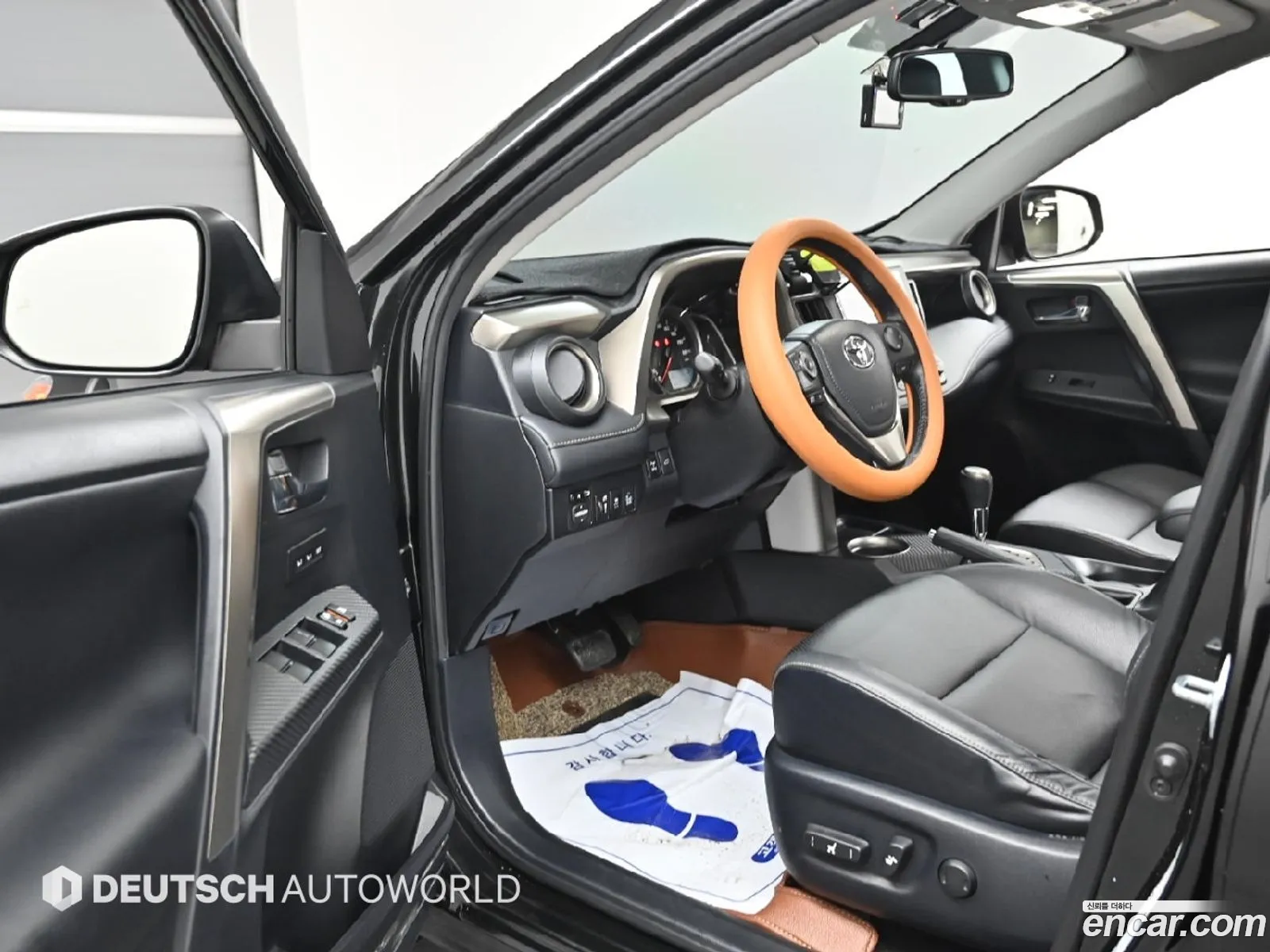Toyota RAV4 2015 — 2