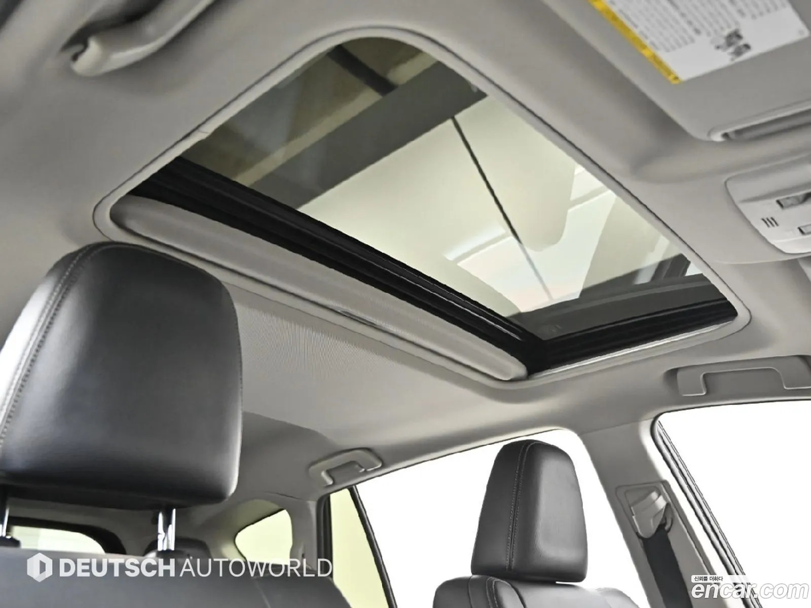 Toyota RAV4 2015 — 17