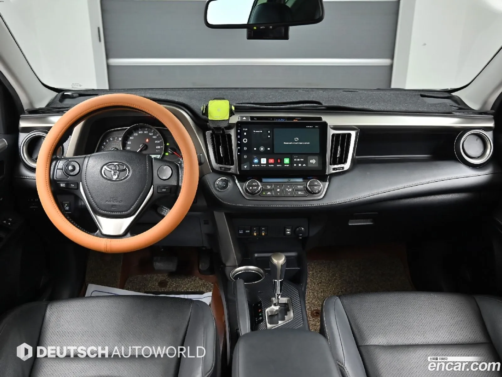 Toyota RAV4 2015 — 18