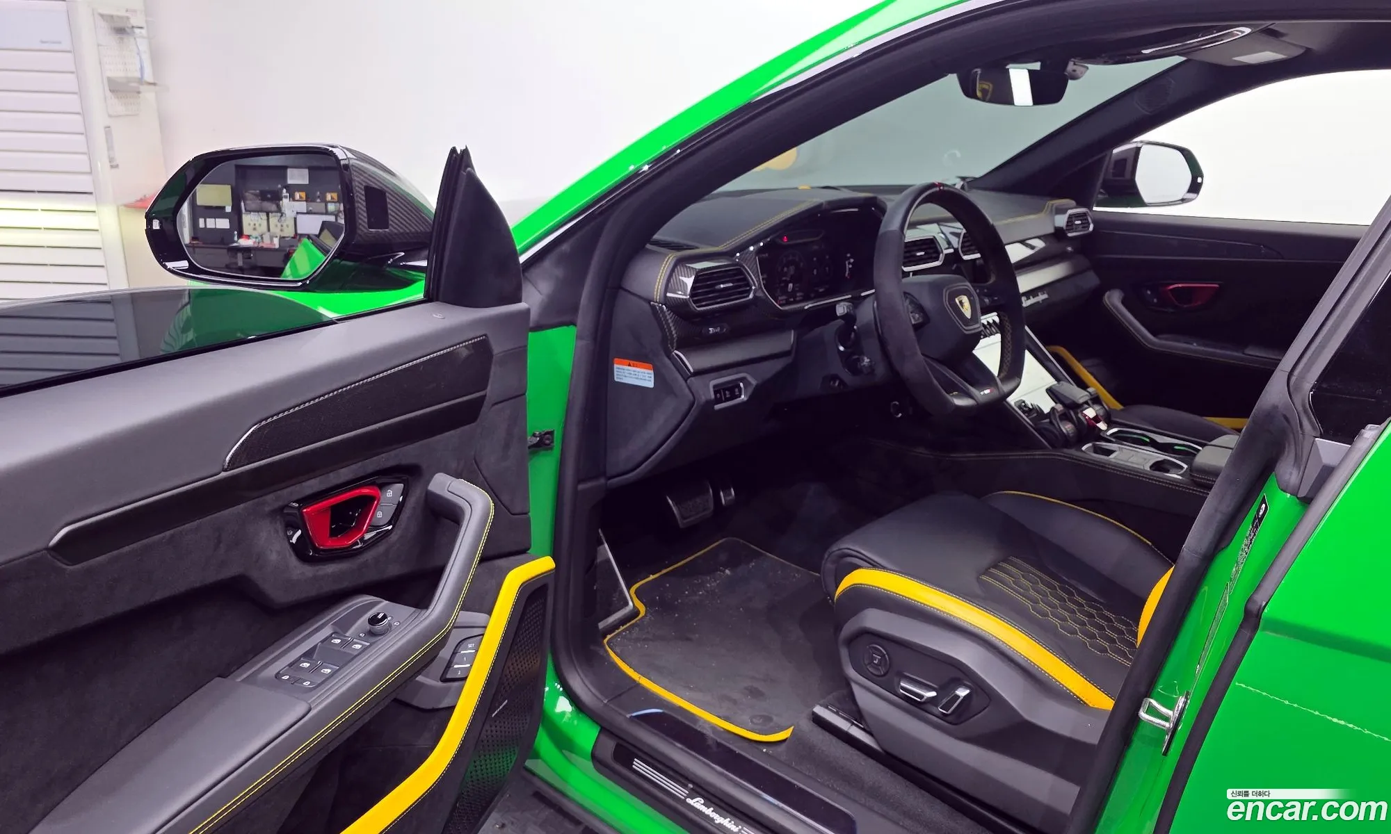 Lamborghini Urus 2024 — 12