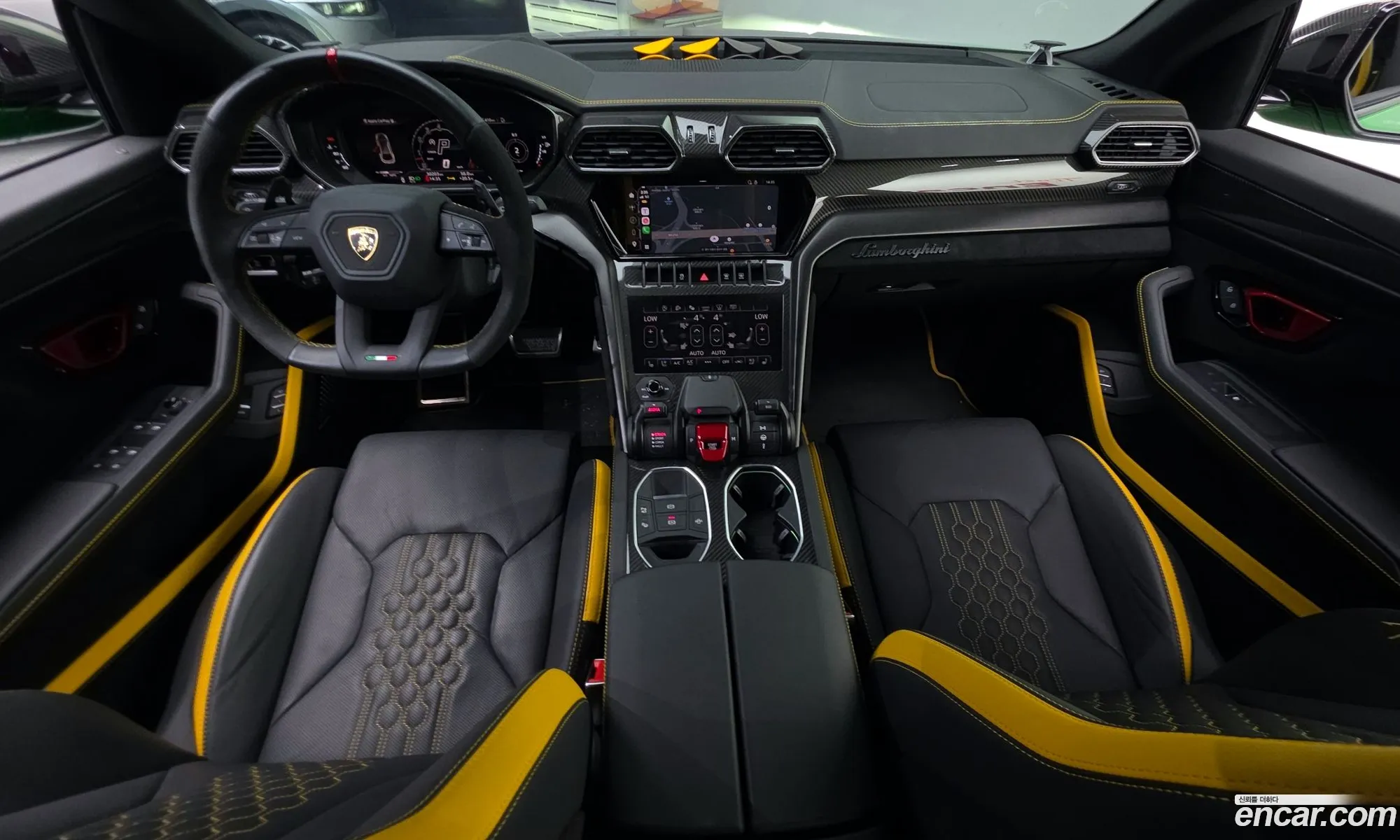 Lamborghini Urus 2024 — 4