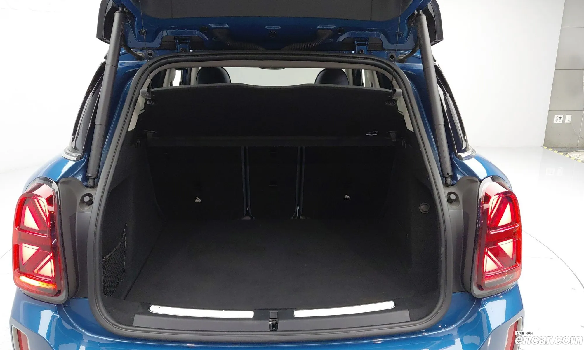 Mini Cooper S Countryman 2023 — 17