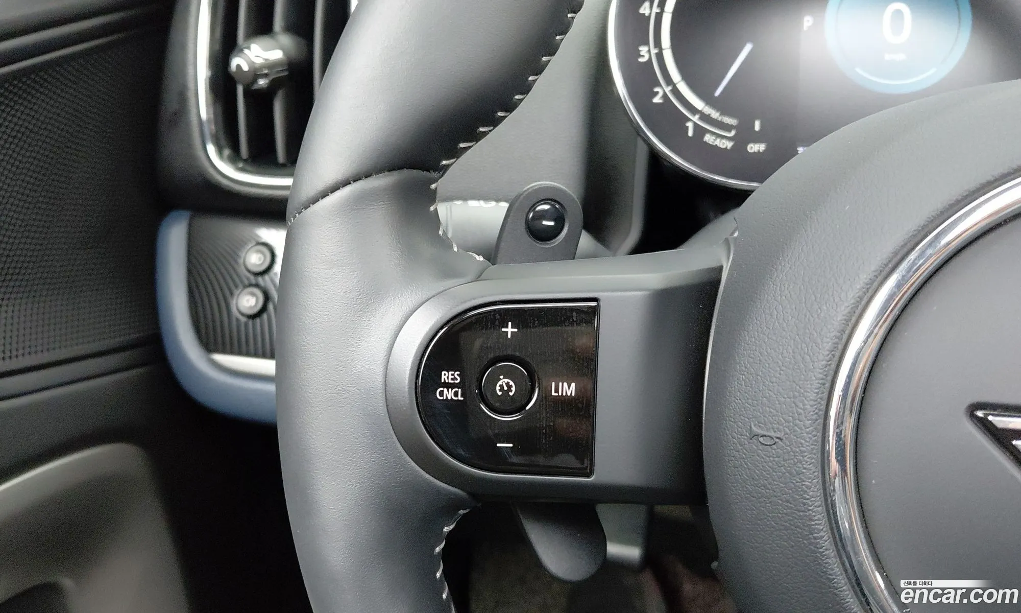 Mini Cooper S Countryman 2023 — 11