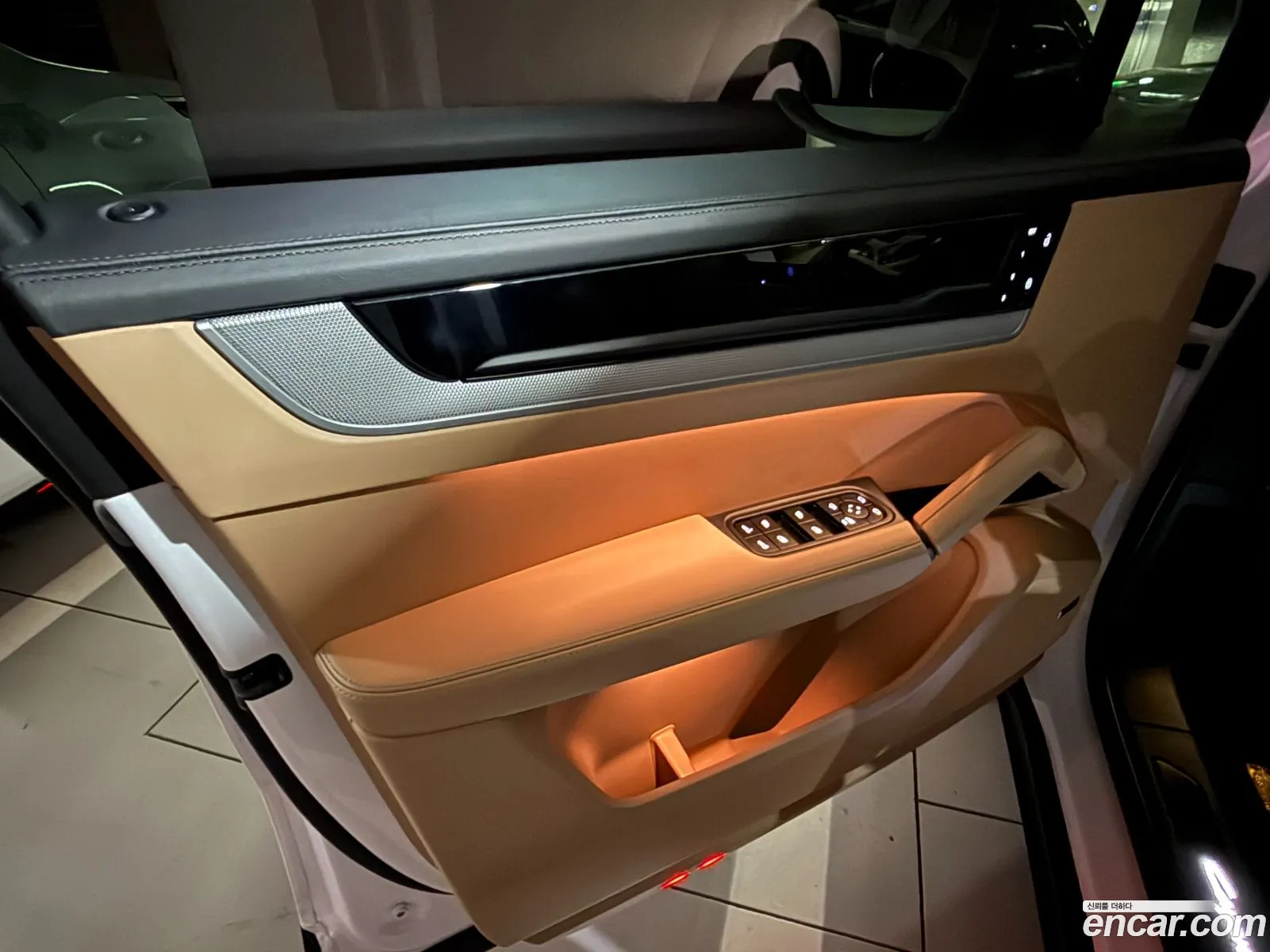 Porsche Cayenne 2023 — 8