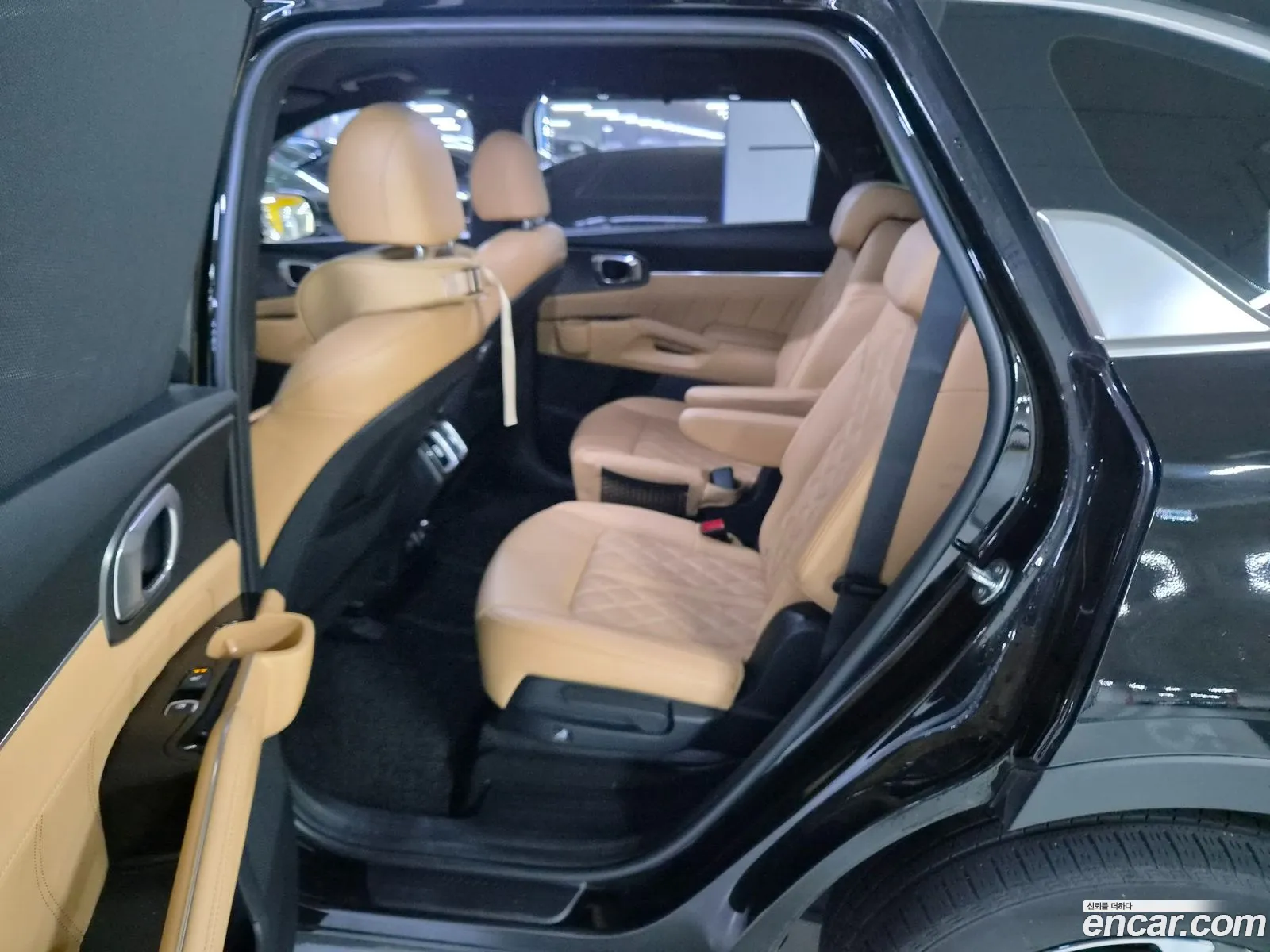 Kia Sorento 2023 — 8