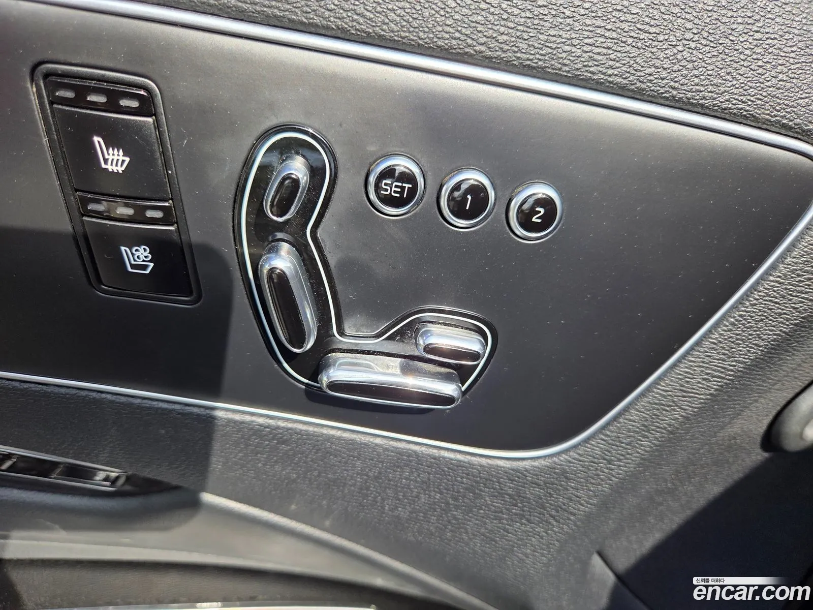Kia K9 2015 — 10