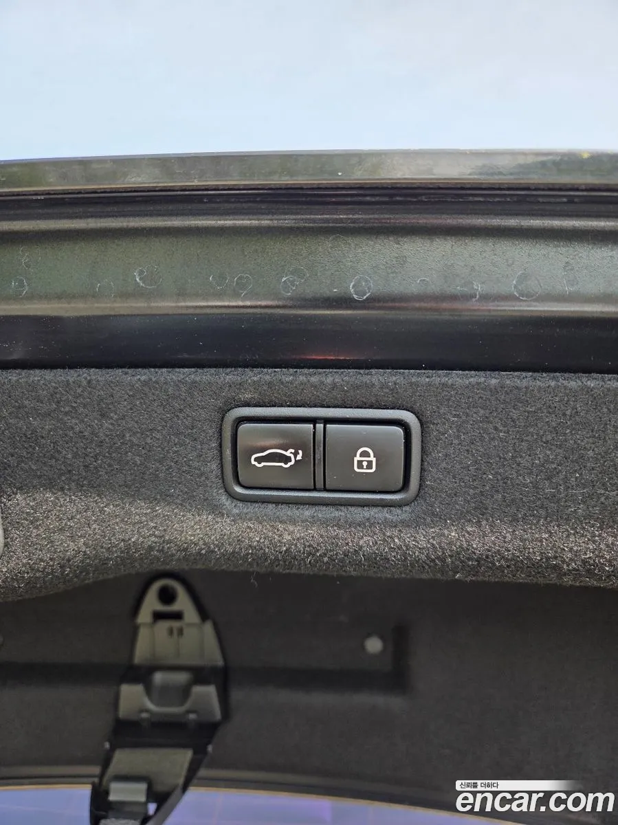 Kia K9 2015 — 12