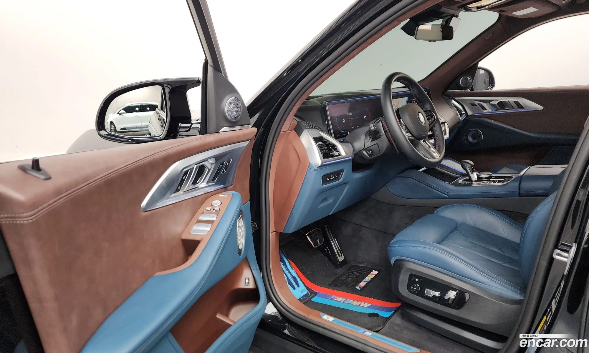 BMW XM 2025 — 28