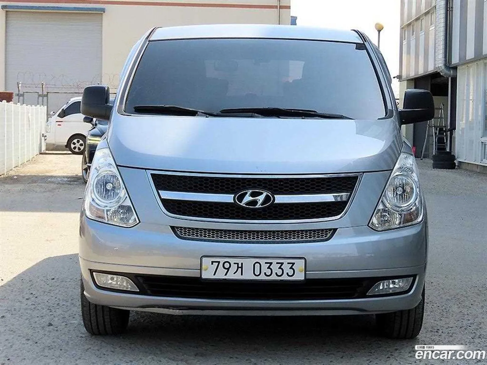 Hyundai Grand Starex 2014 — 16
