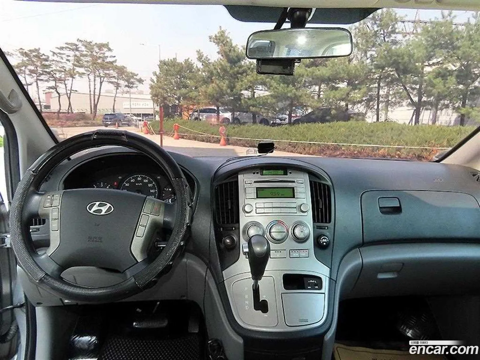 Hyundai Grand Starex 2014 — 10
