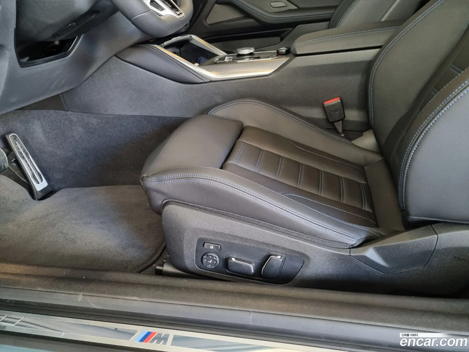 BMW 4 Series 2025 — 12
