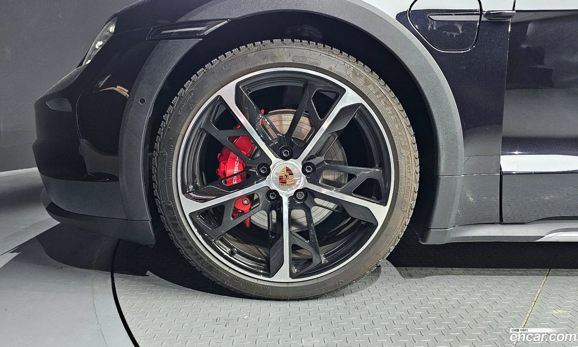 Porsche Taycan 2025 WP0BB2Y14SSA73281 — 17