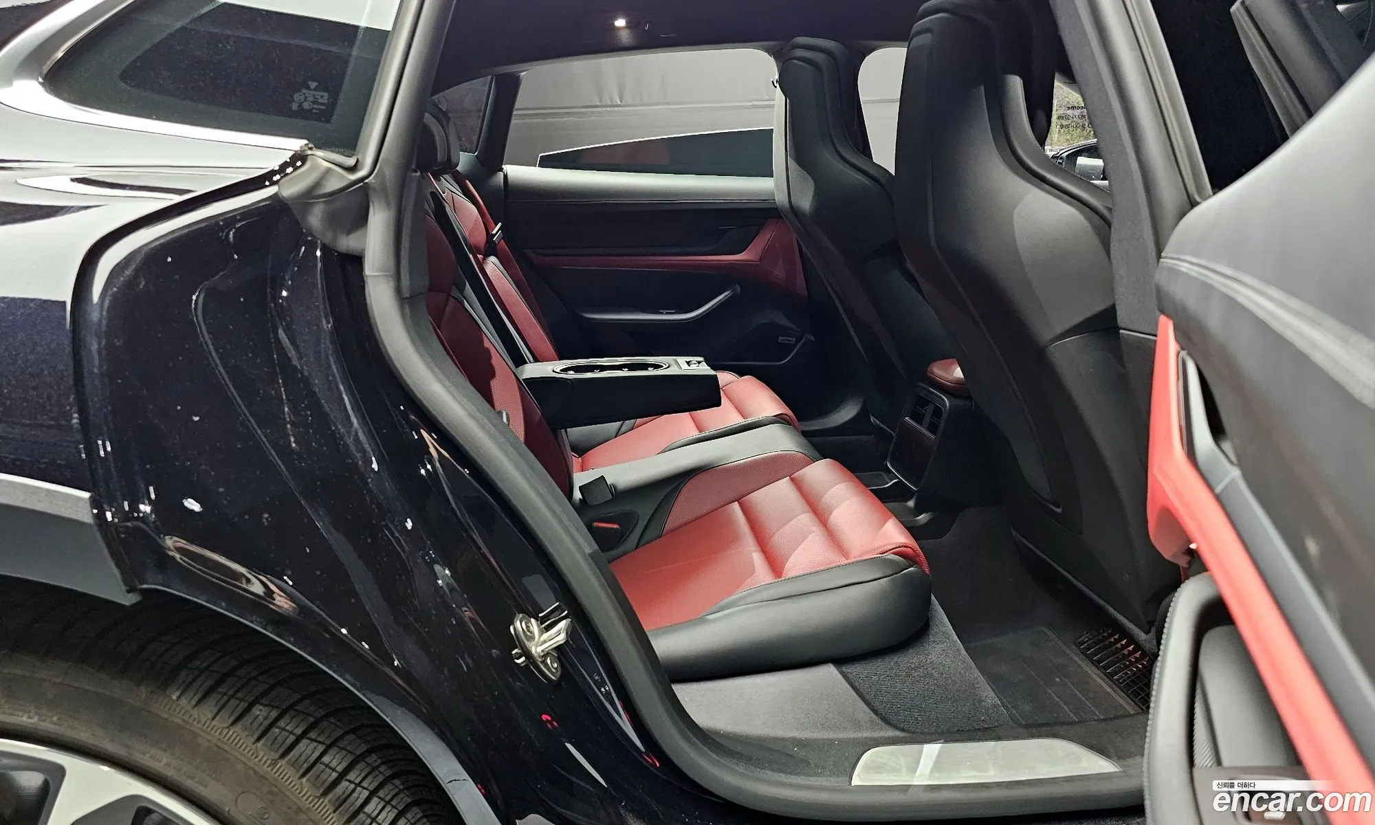 Porsche Taycan 2025 WP0BB2Y14SSA73281 — 5