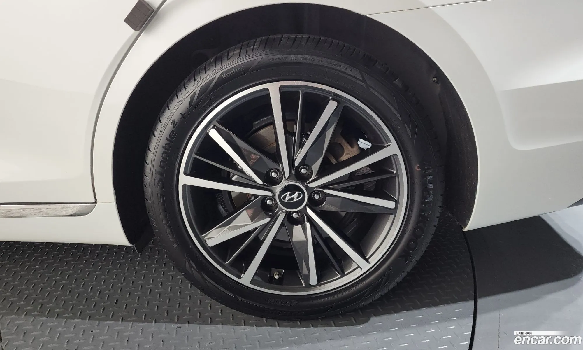 Hyundai Grandeur IG 2022 — 13