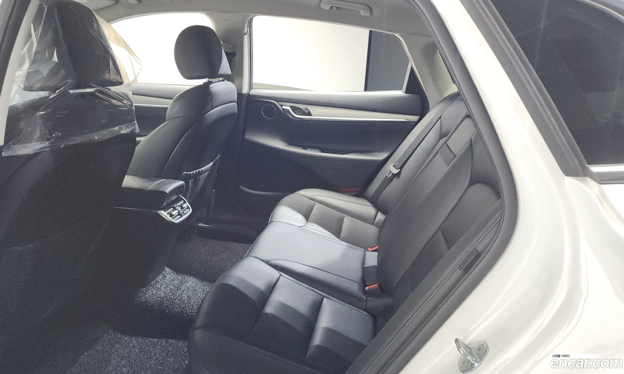 Hyundai Grandeur IG 2022 — 28