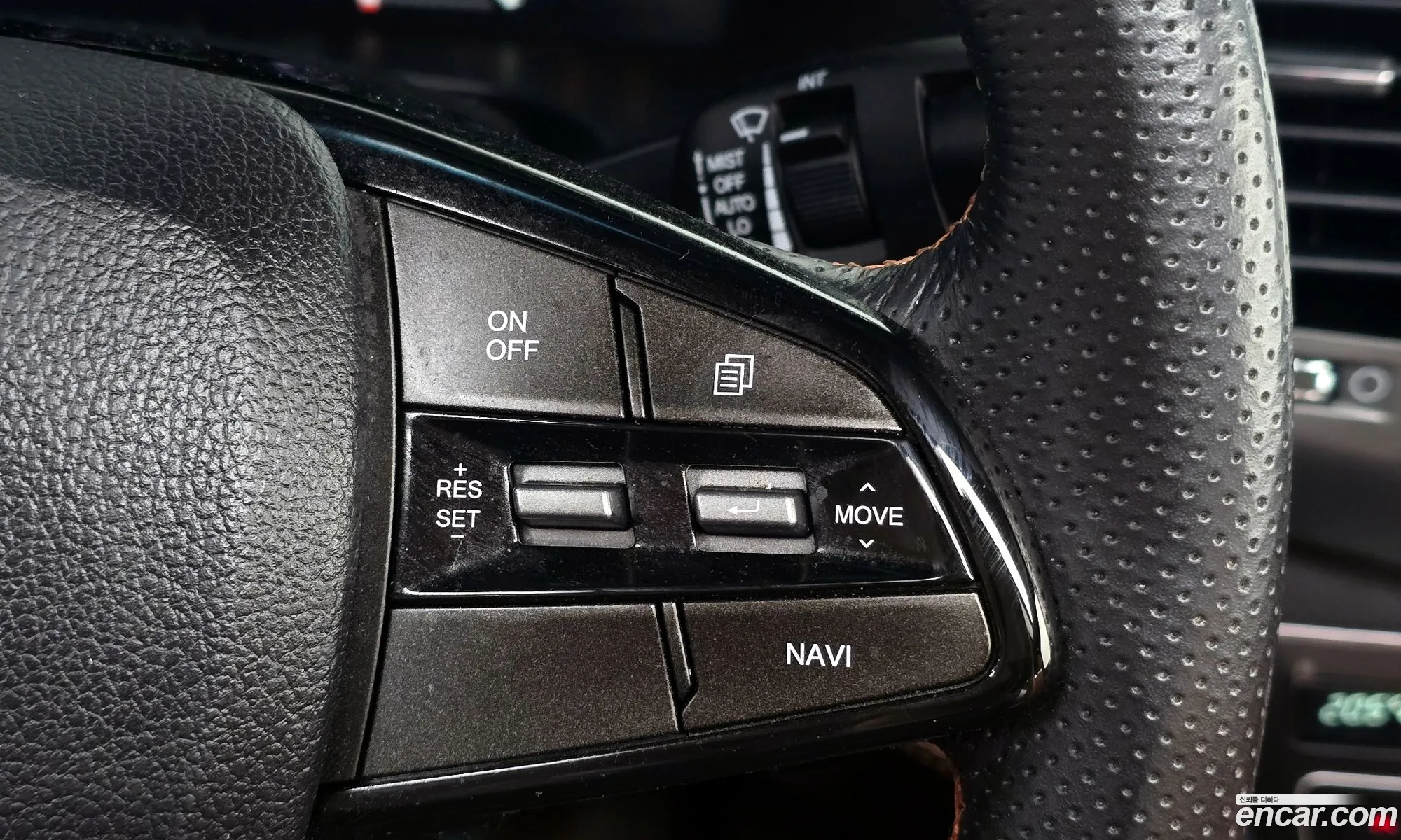 KG Mobility (SsangYong) Rexton Sports Khan 2022 — 32
