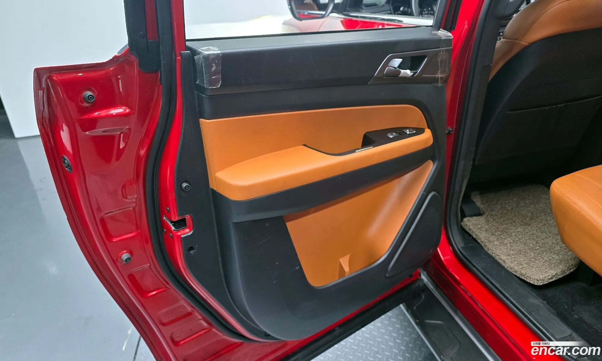 KG Mobility (SsangYong) Rexton Sports Khan 2022 — 19