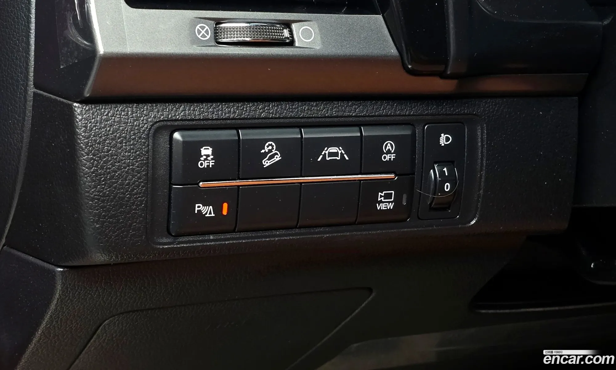 KG Mobility (SsangYong) Rexton Sports Khan 2022 — 3