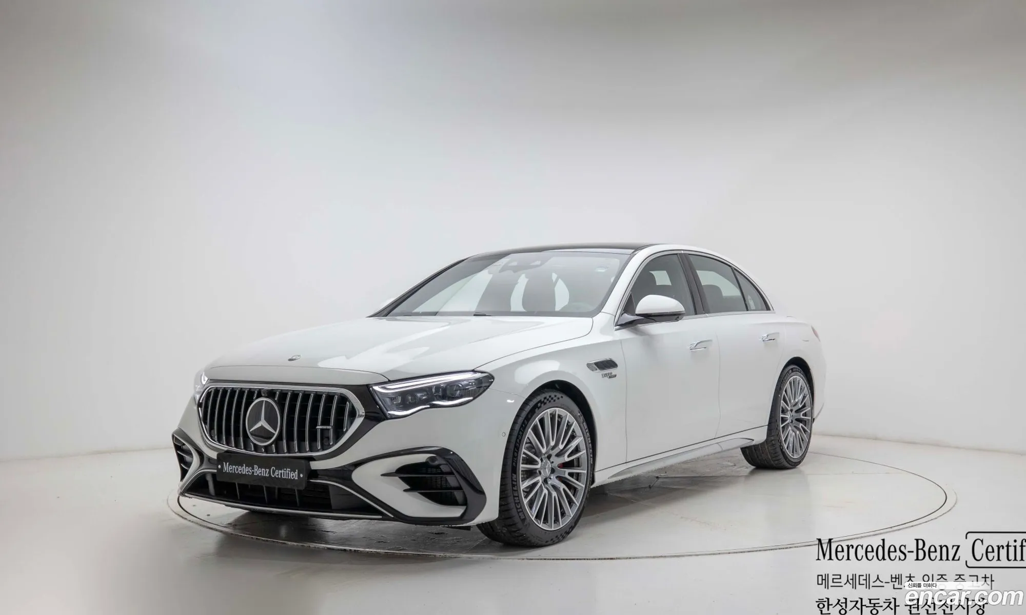 Mercedes-Benz E-Class W214 2025 — 12