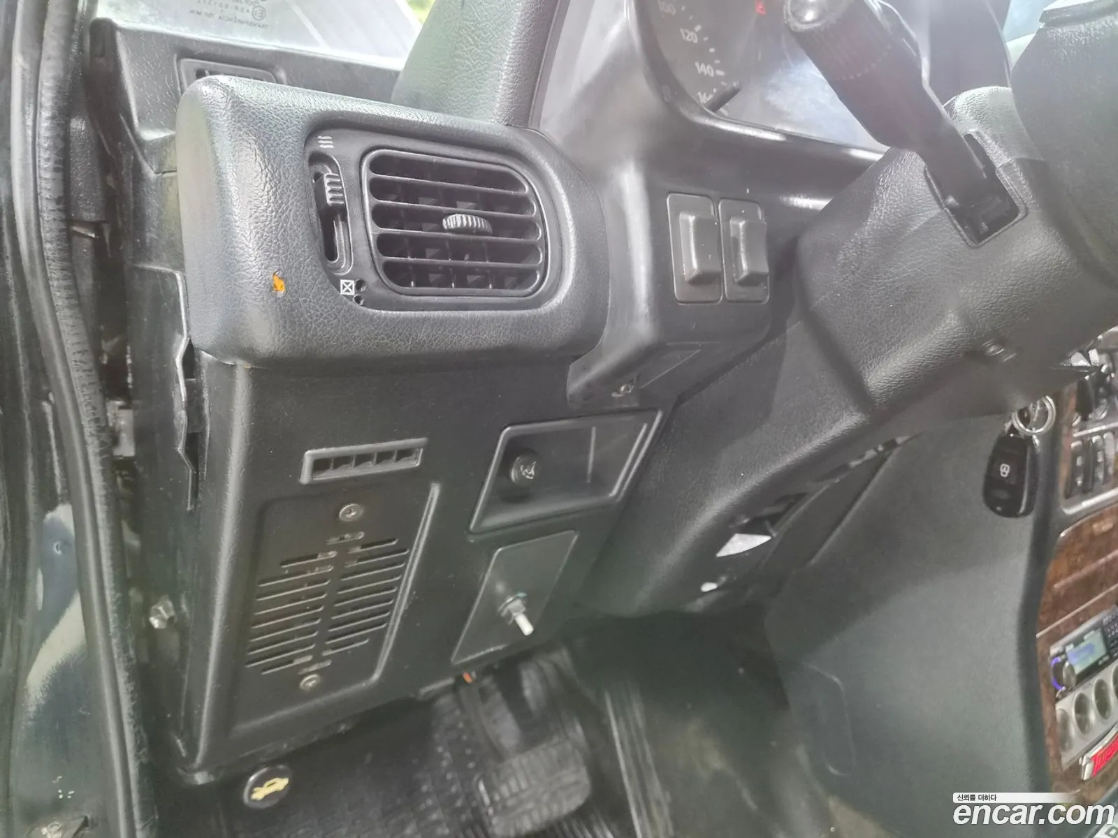 Hyundai Galloper II 2001 — 13