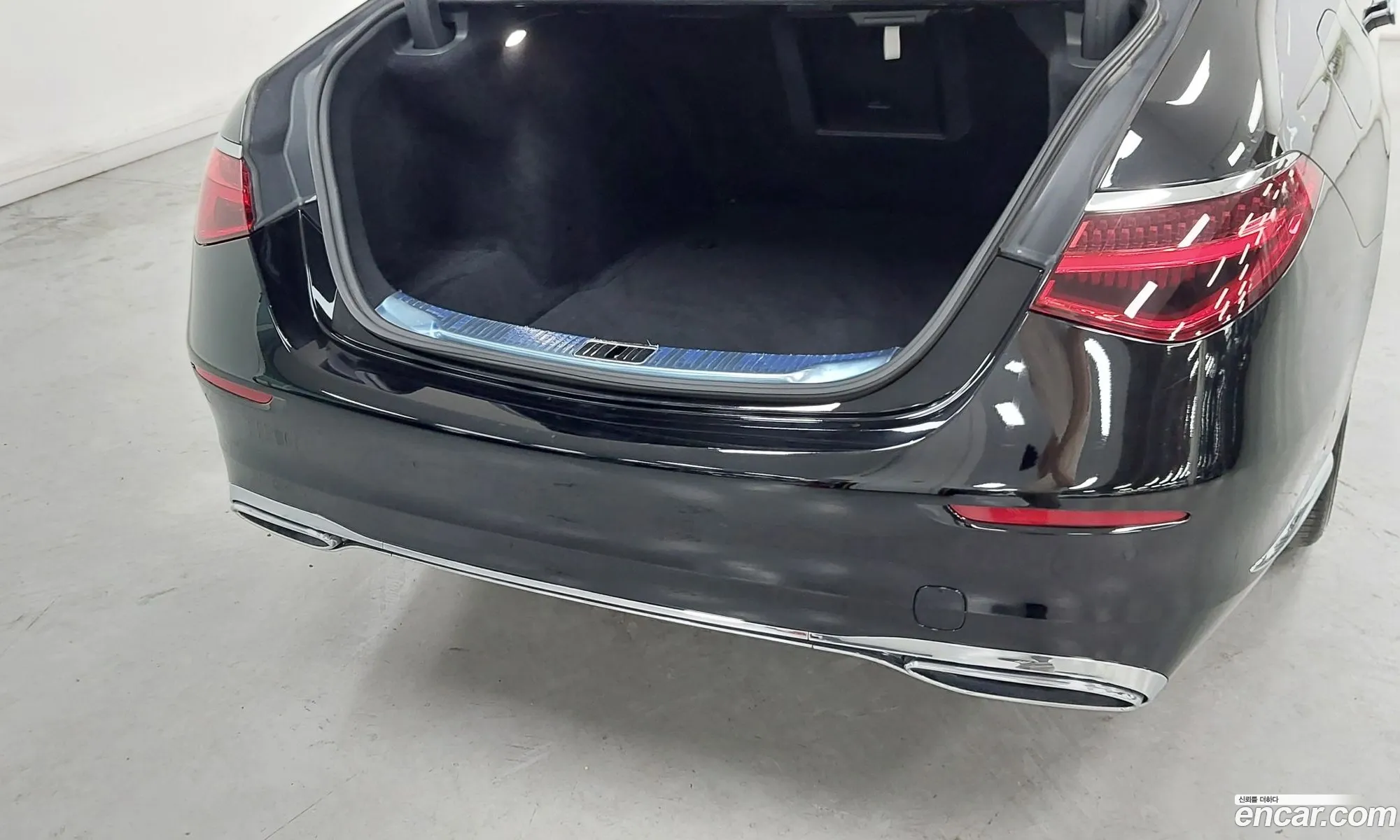 Mercedes-Benz S-Class W223 2023 — 18
