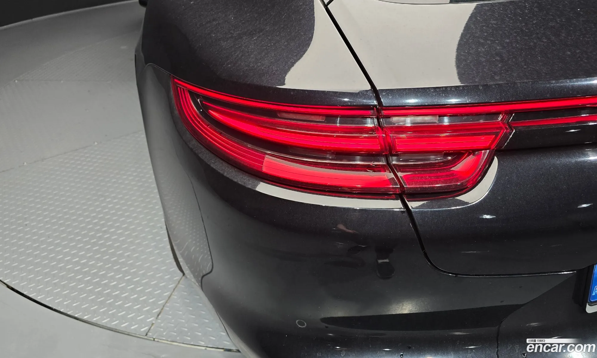 Porsche Panamera 2018 WP0AB2975JL199315 — 31