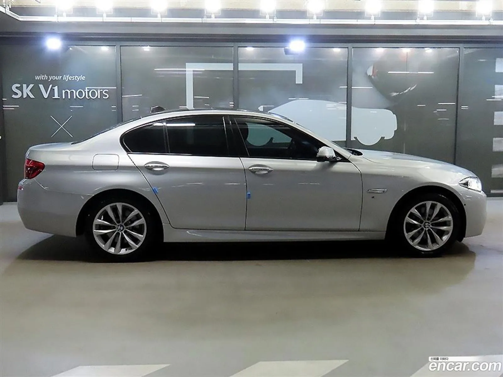 BMW 5 Series 2015 — 13