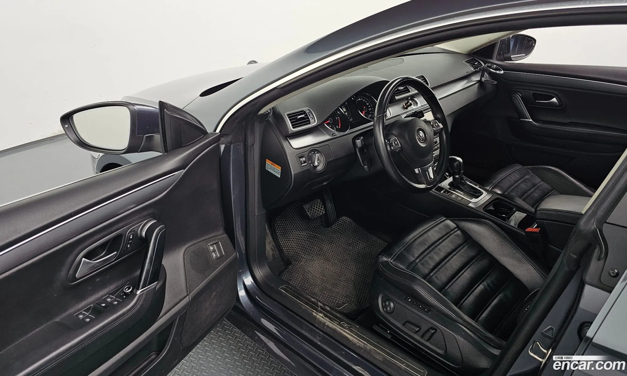 Volkswagen CC 2014 — 17