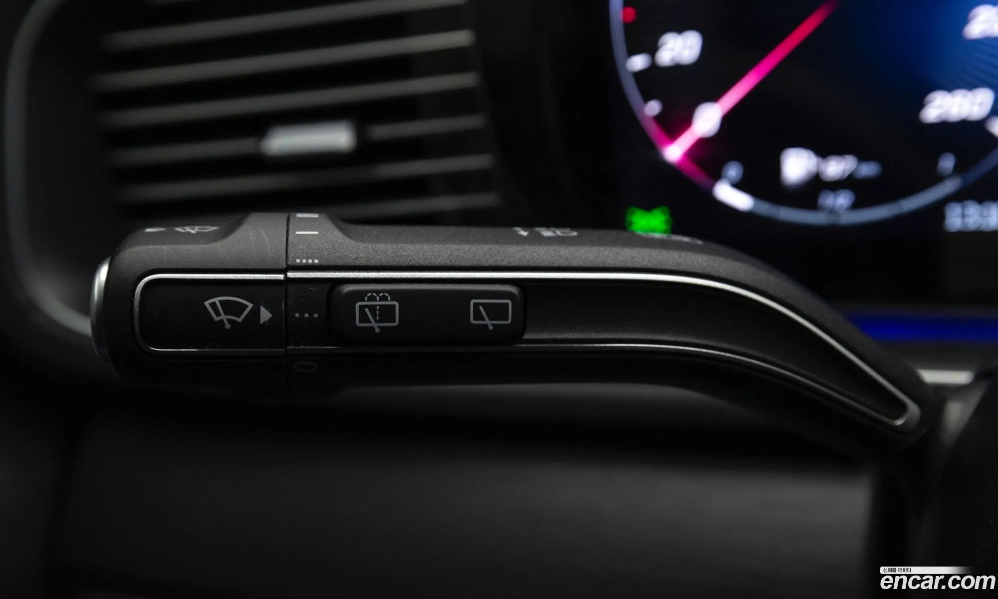 Mercedes-Benz GLE-Class W167 2025 — 9