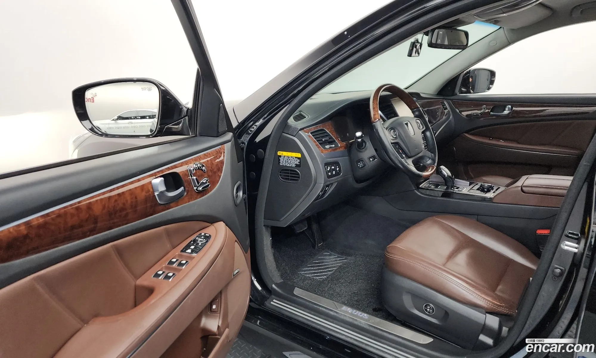 Hyundai Equus 2014 — 11
