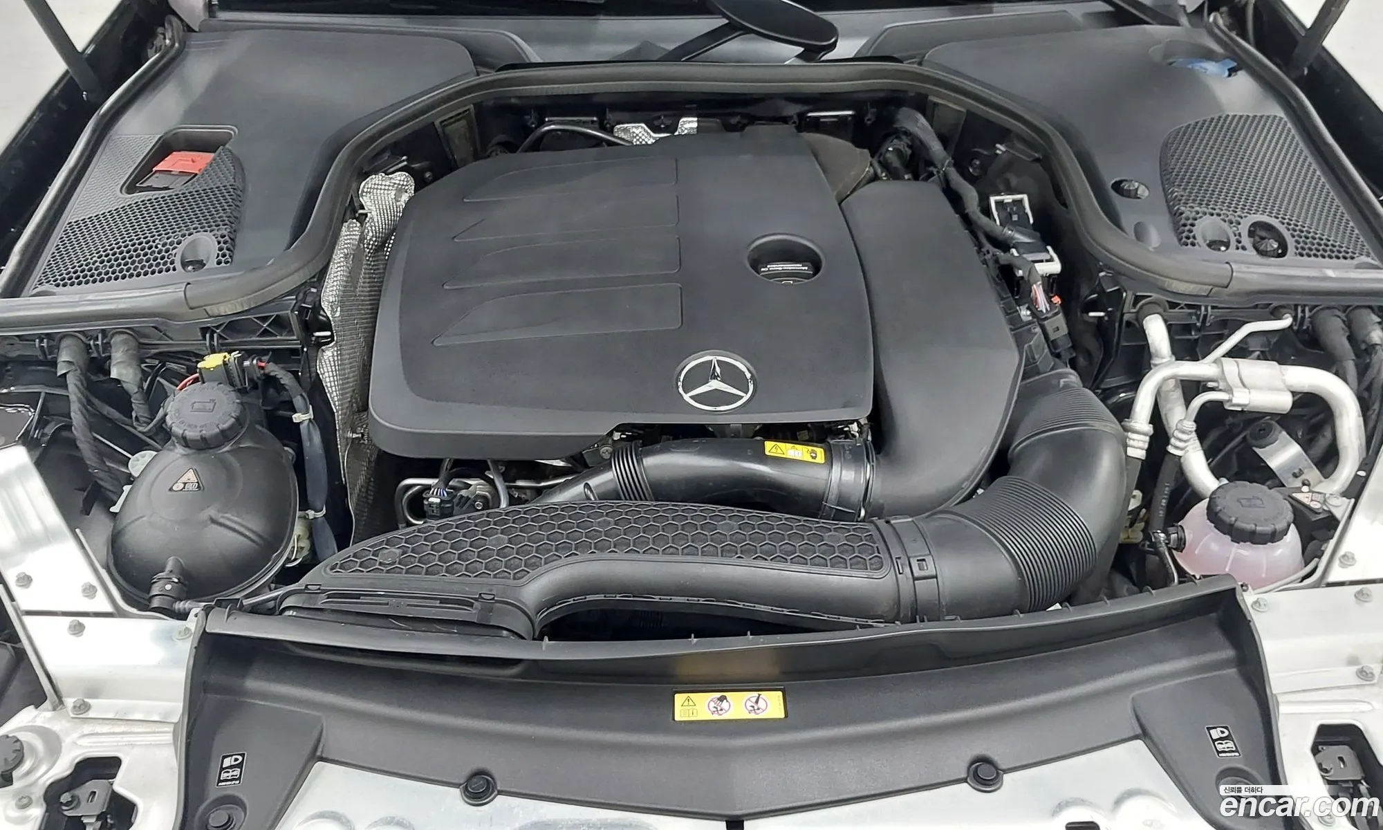 Mercedes-Benz E-Class W213 2022 — 2