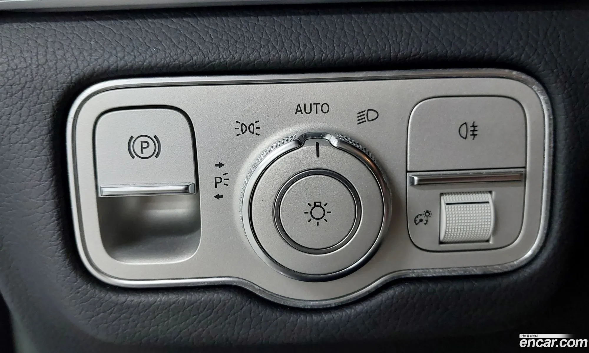 Mercedes-Benz GLE-Class W167 2023 — 11