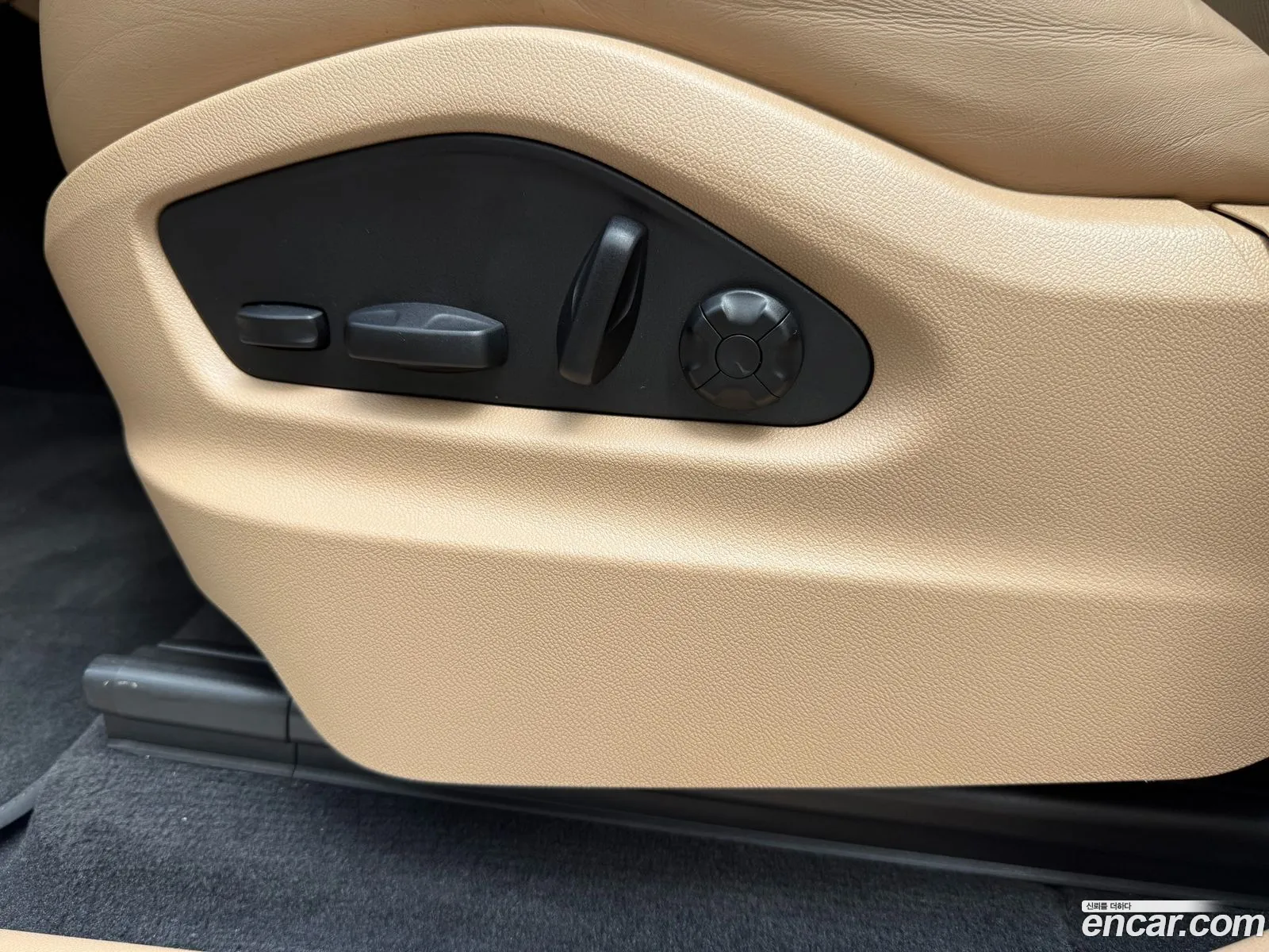 Porsche Cayenne 2023 — 8