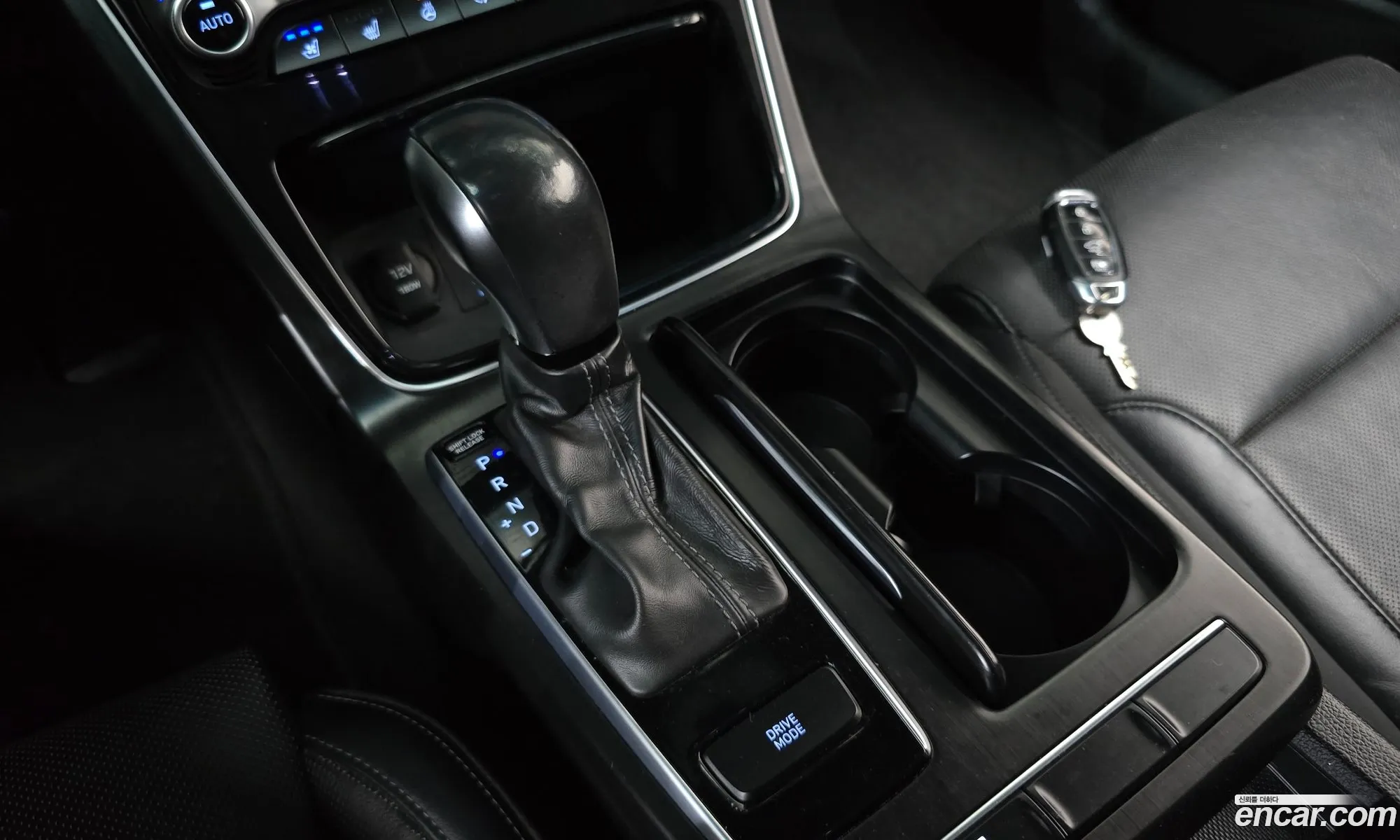 Hyundai Grandeur IG 2017 — 22