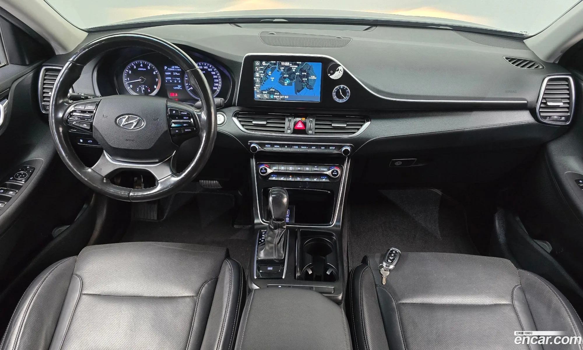 Hyundai Grandeur IG 2017 — 24