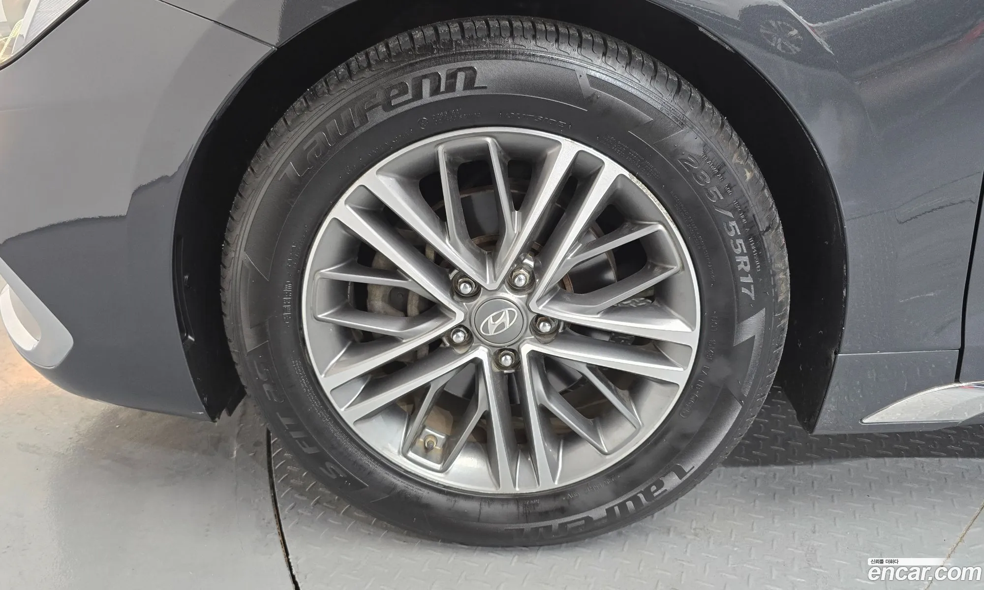 Hyundai Grandeur IG 2017 — 29