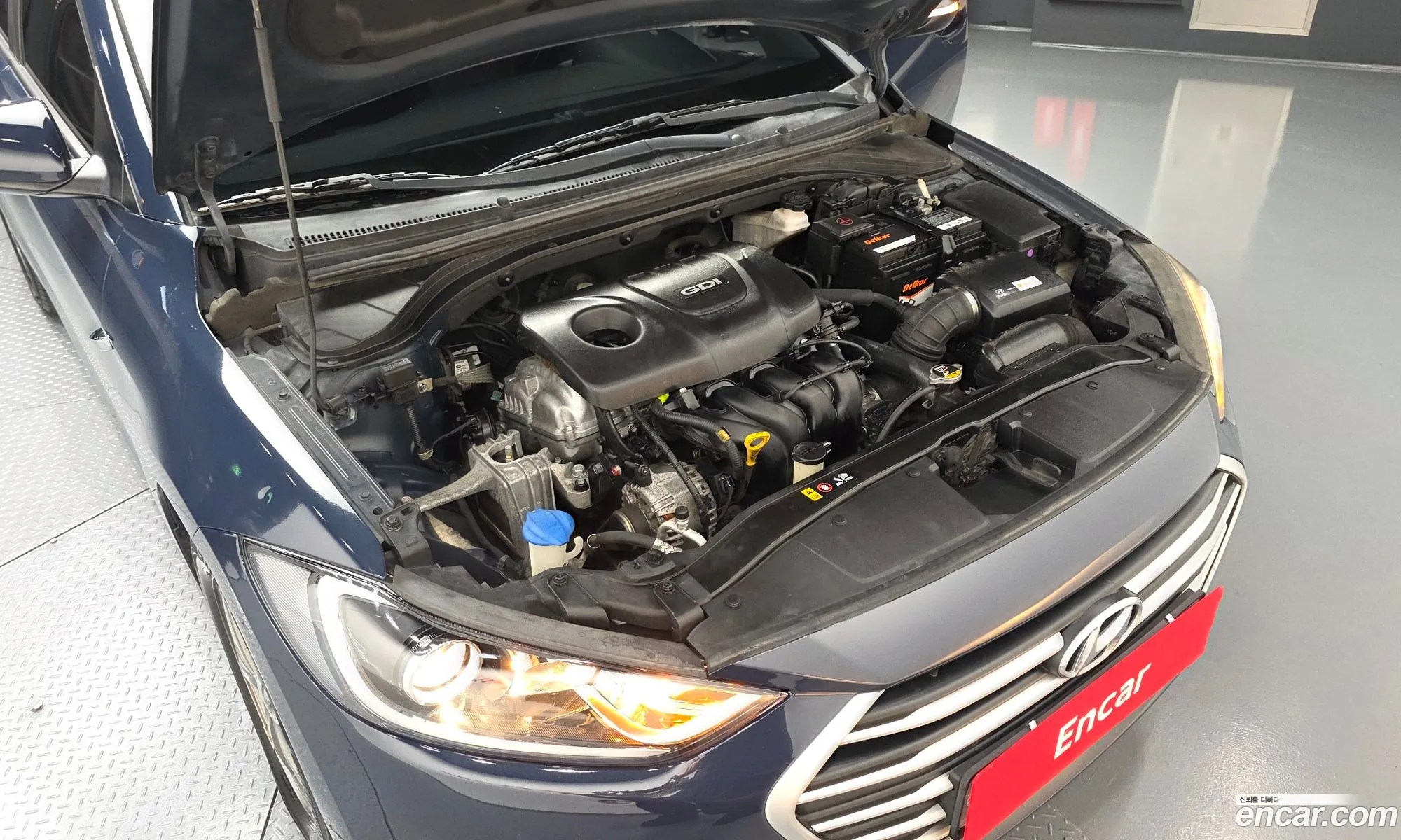 Hyundai Elantra AD 2016 — 3