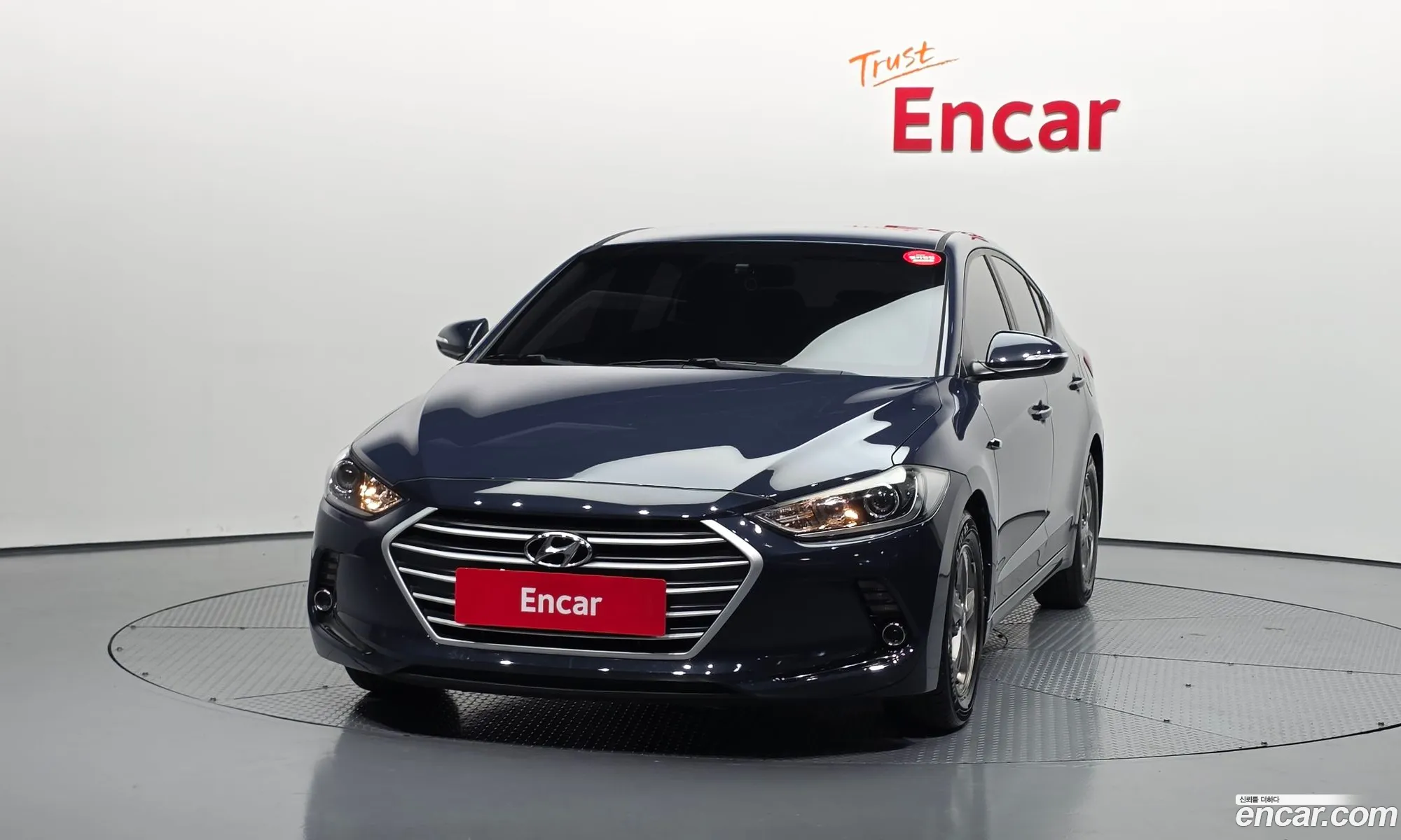 Hyundai Elantra AD 2016 — 15