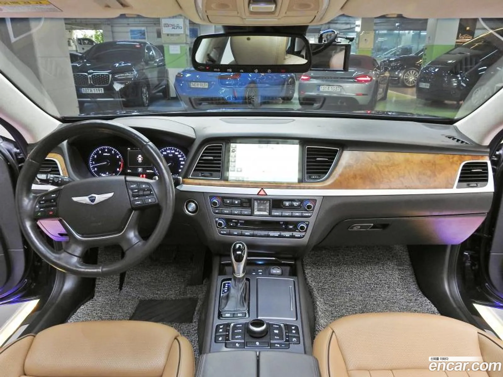 Hyundai Genesis DH 2014 — 18