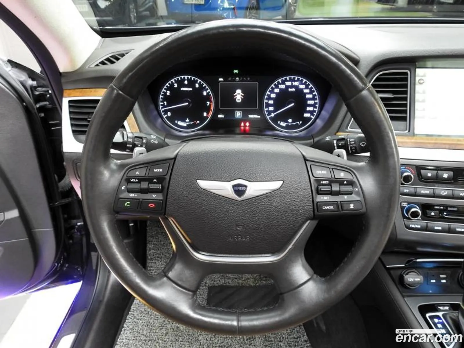 Hyundai Genesis DH 2014 — 11