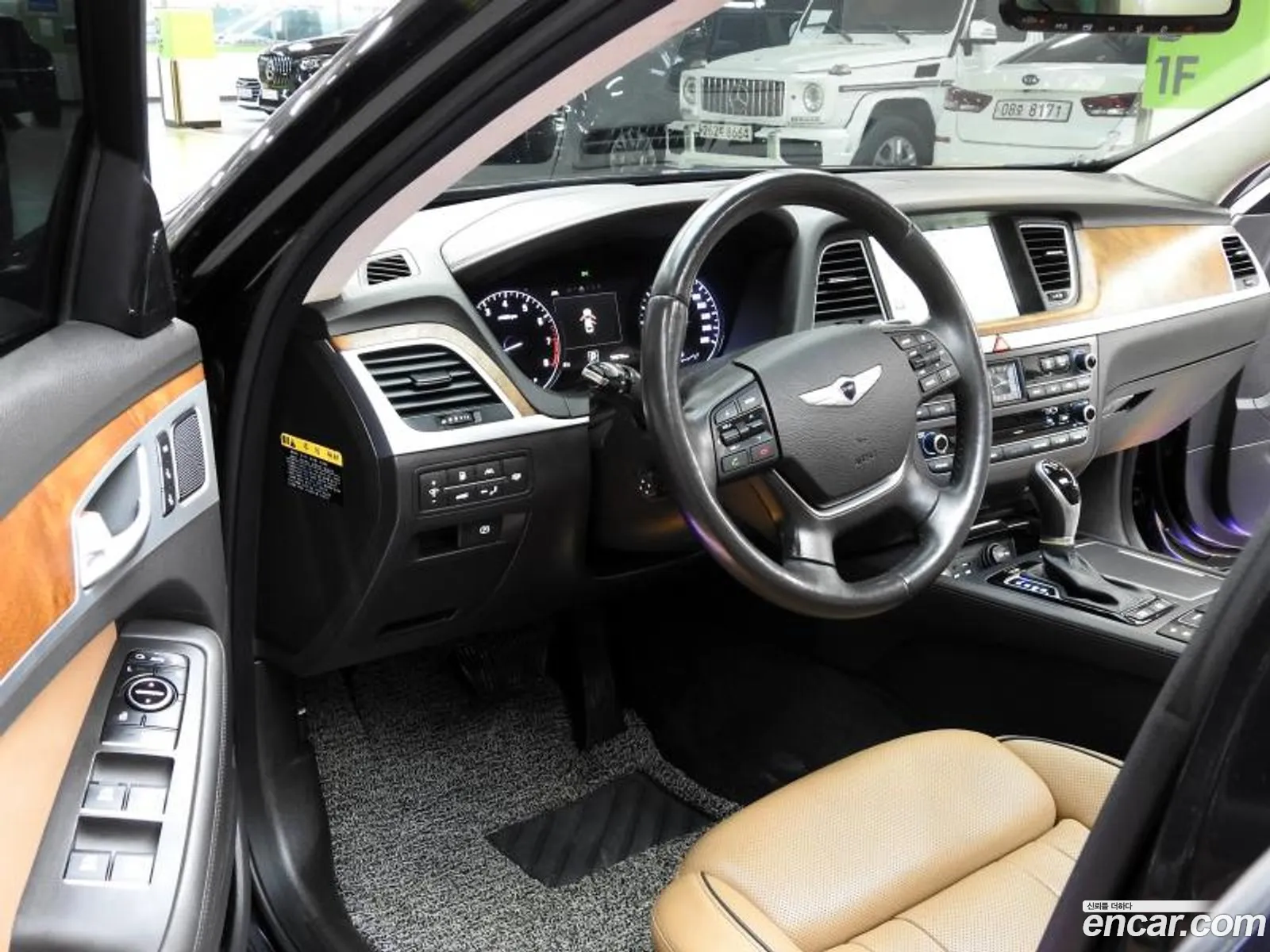 Hyundai Genesis DH 2014 — 12